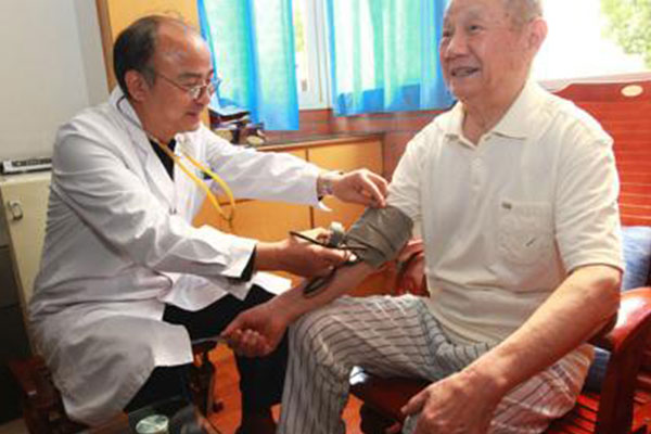 ����һ�w�C���BȺ���������ʽ